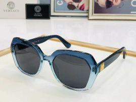 Picture of Versace Sunglasses _SKUfw52140191fw